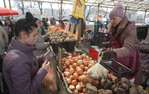 Рост цен на продукты возобновился: что подорожало в Украине за месяц
Рост цен на продукты возобновился: что подорожало в Украине за месяц