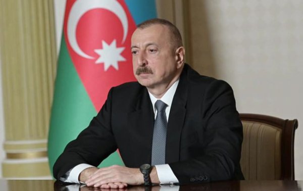 Азербайджан договаривается о новых поставках газа в ЕС. Возможно, через Украину
Азербайджан договаривается о новых поставках газа в ЕС. Возможно, через Украину