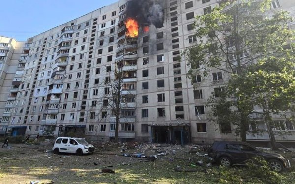 Ворог завдав ударів по багатоповерхівці у Харкові: понад 30 поранених, серед них — діти (оновлення)
Ворог завдав ударів по багатоповерхівці у Харкові: понад 30 поранених, серед них — діти (оновлення)