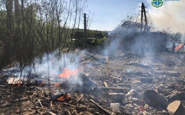 Росіяни скинули КАБи на Білопілля в Сумській області. Загинула людина, є поранені
Росіяни скинули КАБи на Білопілля в Сумській області. Загинула людина, є поранені