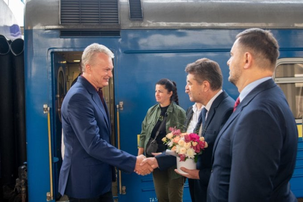 У Києві транспортний колапс через візит Блінкена (відео) У Києві транспортний колапс через візит Блінкена (відео)