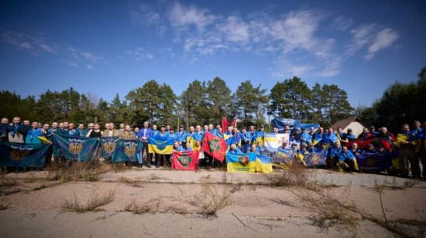 Еще более 100 воинов вернули из плена Еще более 100 воинов вернули из плена