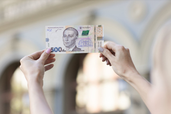 Официальный курс: НБУ продолжает укреплять гривну
Официальный курс: НБУ продолжает укреплять гривну