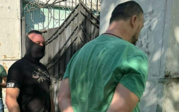 СБУ затримала топменеджера "Енергоатому" Скопича під час отримання хабаря
СБУ затримала топменеджера "Енергоатому" Скопича під час отримання хабаря