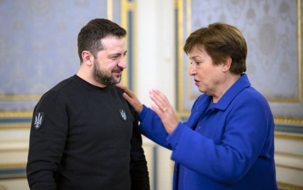 Залог реформ или долговое иго: зачем МВФ Украине и Украина Фонду
Залог реформ или долговое иго: зачем МВФ Украине и Украина Фонду