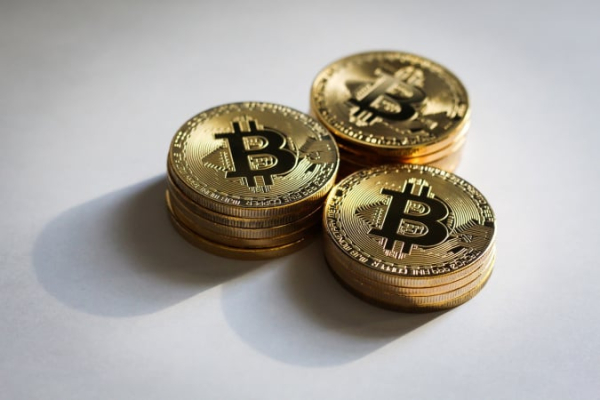 Binance анонсировала листинг Hamster Kombat, Coinbase запустила свою версию обернутого BTC: что нового на рынке
Binance анонсировала листинг Hamster Kombat, Coinbase запустила свою версию обернутого BTC: что нового на рынке