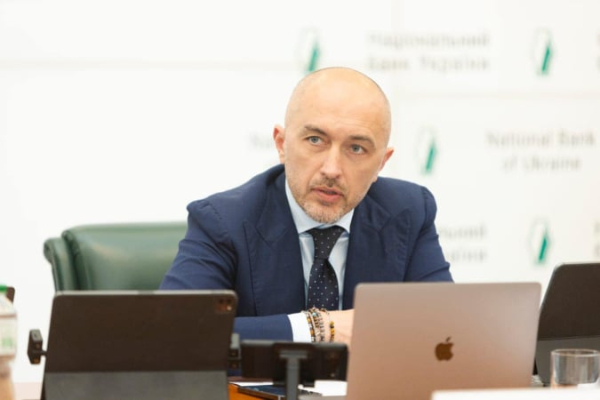 Глава НБУ рассказал, что будет с курсом гривны после переговоров с МВФ
Глава НБУ рассказал, что будет с курсом гривны после переговоров с МВФ