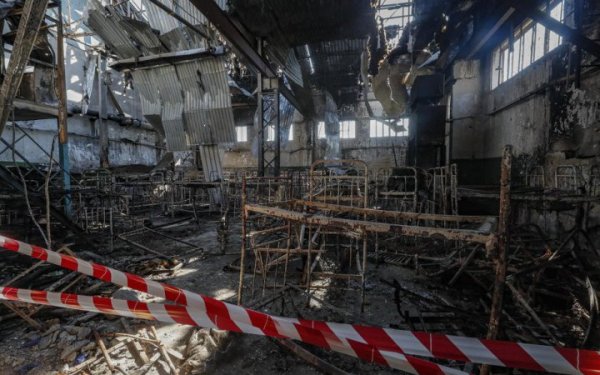Незалежна міжнародна комісія опитала українських ексвійськовополонених, звільнених із "Оленівки"
Незалежна міжнародна комісія опитала українських ексвійськовополонених, звільнених із "Оленівки"