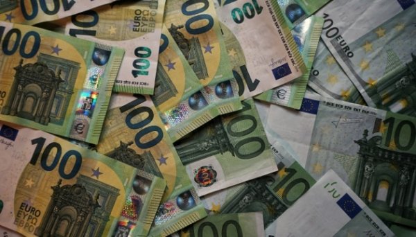 Україна не витрачатиме власні кошти на погашення позики у €35 мільярдів від ЄС - Мінфін Україна не витрачатиме власні кошти на погашення позики у €35 мільярдів від ЄС - Мінфін