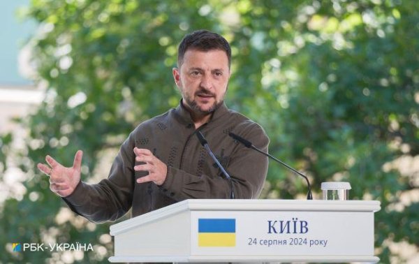 Зеленский назвал основные пункты плана победы, который покажет Байдену
Зеленский назвал основные пункты плана победы, который покажет Байдену
