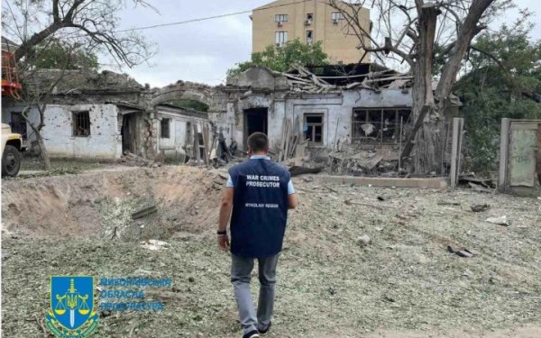 У Миколаєві збільшили грошову допомогу пораненим цивільним та сім'ям загиблих від обстрілів РФ
У Миколаєві збільшили грошову допомогу пораненим цивільним та сім'ям загиблих від обстрілів РФ