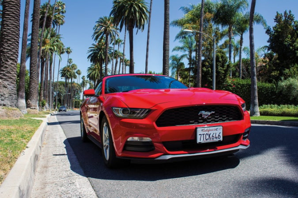 Акции Ford падают из-за ухудшения прогноза прибыли компании
Акции Ford падают из-за ухудшения прогноза прибыли компании
