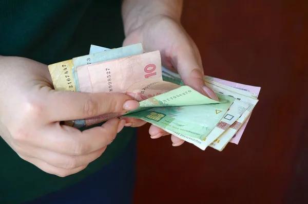 Курс на 30 октября: НБУ понизил гривну на пять копеек
Курс на 30 октября: НБУ понизил гривну на пять копеек