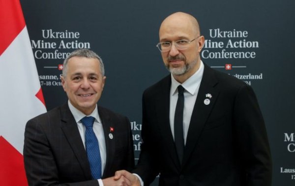 Швейцария планирует выделить почти 6 млрд долларов на восстановление Украины
Швейцария планирует выделить почти 6 млрд долларов на восстановление Украины