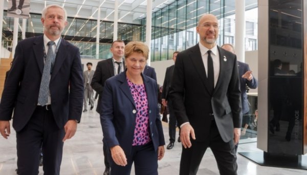 Шмигаль закликав Швейцарію підтримати механізм щодо використання заморожених активів РФ Шмигаль закликав Швейцарію підтримати механізм щодо використання заморожених активів РФ