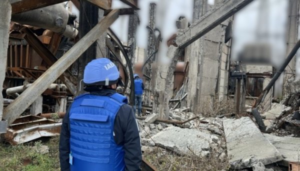 Експертам МАГАТЕ показали наслідки обстрілів росіян на важливих для АЕС підстанціях Експертам МАГАТЕ показали наслідки обстрілів росіян на важливих для АЕС підстанціях
