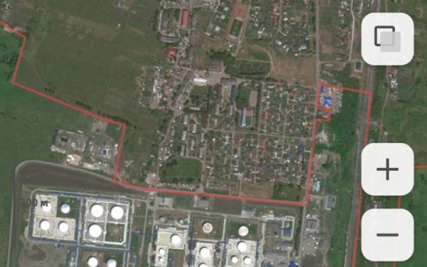 У Тамбовській області РФ заявили про атаку дронів: пожежа виникла біля Мічуринського НПЗ
У Тамбовській області РФ заявили про атаку дронів: пожежа виникла біля Мічуринського НПЗ
