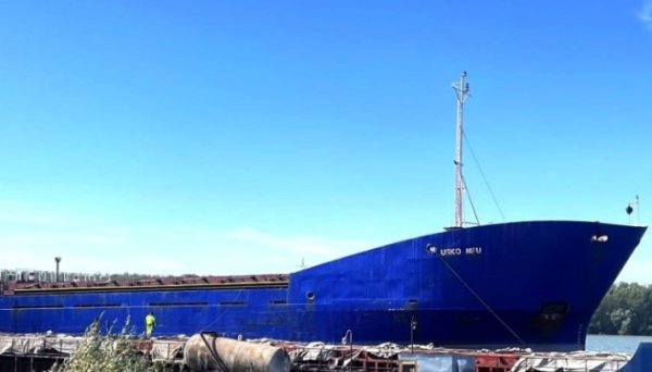 Україна конфіскувала суховантаж за незаконний захід у порти Криму Україна конфіскувала суховантаж за незаконний захід у порти Криму