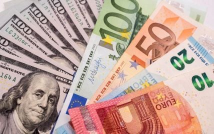 Курс валют на выходные, 5-6 октября: сколько стоят доллар, евро и злотый
Курс валют на выходные, 5-6 октября: сколько стоят доллар, евро и злотый