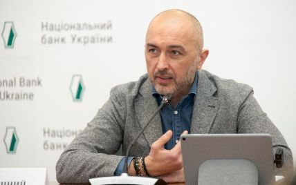 Глава НБУ озвучил прогноз об изменениях курса валют в Украине
Глава НБУ озвучил прогноз об изменениях курса валют в Украине