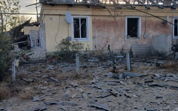 Внаслідок російських обстрілів на Харківщині загинули двоє людей, ще дев’ятеро поранені
Внаслідок російських обстрілів на Харківщині загинули двоє людей, ще дев’ятеро поранені