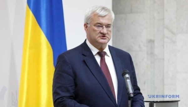 Сибіга закликав Європу заблокувати «тіньовий флот» нафтових танкерів РФ Сибіга закликав Європу заблокувати «тіньовий флот» нафтових танкерів РФ