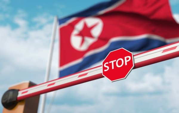 США, Корея и Япония создали группу по мониторингу за санкциями против КНДР
США, Корея и Япония создали группу по мониторингу за санкциями против КНДР