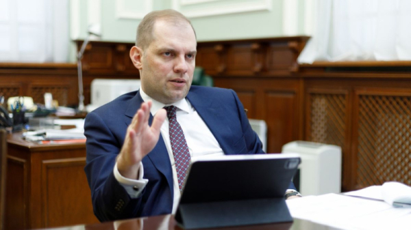 НБУ не планирует «отпускать» курс — Гелетий
НБУ не планирует «отпускать» курс — Гелетий