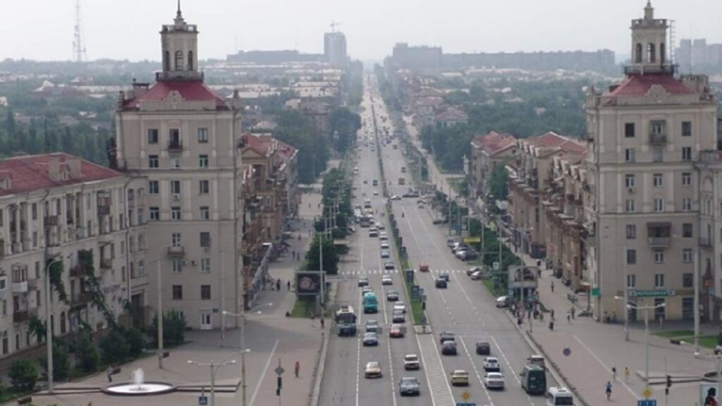 Запоріжжя попередили про небезпечне повітря: в чому причина та як діяти Запоріжжя