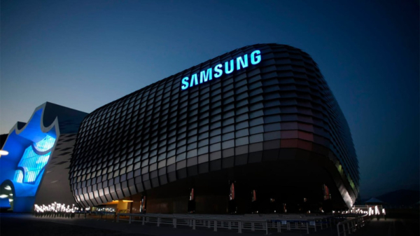 Акции Samsung обвалились к минимуму более чем за 4 года
Акции Samsung обвалились к минимуму более чем за 4 года
