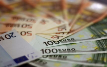 Курс валют на 4 ноября: сколько стоят доллар, евро и злотый
Курс валют на 4 ноября: сколько стоят доллар, евро и злотый