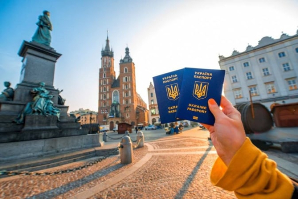 Украинских беженцев в ЕС стало больше: в какие страны едут, а какие покидают
Украинских беженцев в ЕС стало больше: в какие страны едут, а какие покидают