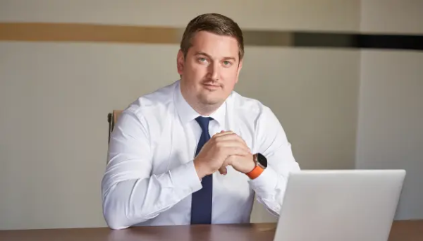 Віртуальні зарплатні картки: чому українці почали активніше використовувати онлайн-банкінг? Віртуальні зарплатні картки: чому українці почали активніше використовувати онлайн-банкінг?