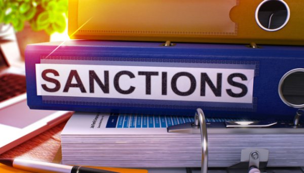Під санкціями РНБО перебувають 184 вітчизняні компанії - найбільше їх у Києві Під санкціями РНБО перебувають 184 вітчизняні компанії - найбільше їх у Києві