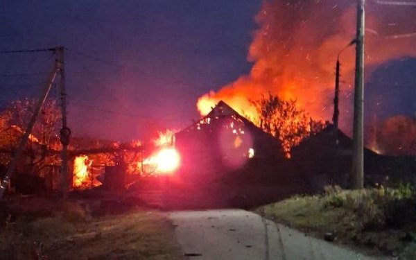 Ворог вдарив по Біленькому на Донеччині, поранено дитину
Ворог вдарив по Біленькому на Донеччині, поранено дитину