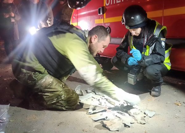 Нацполіція заявила про прицільний обстріл місця дислокації поліцейських у Харкові. Є постраждалі
                                