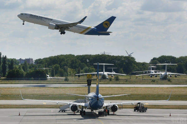 Дозвіл на польоти в Україні: експерт відповів, чи загрожують "шахеди" цивільним літакам Дозвіл на польоти в Україні: експерт відповів, чи загрожують "шахеди" цивільним літакам