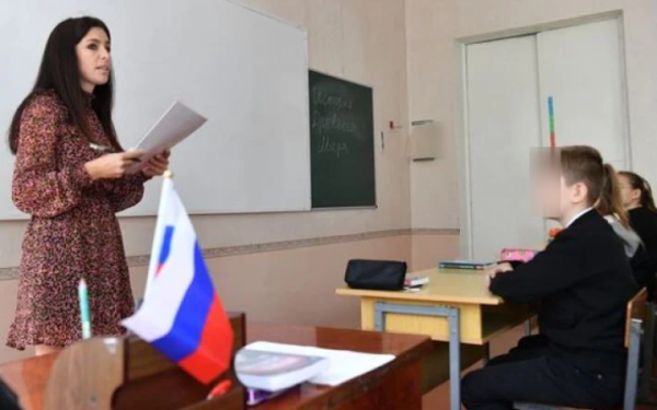Нацспротив: росіяни намагаються вивезти з ТОТ українських дітей, яких вони вважають талановитими
Нацспротив: росіяни намагаються вивезти з ТОТ українських дітей, яких вони вважають талановитими
