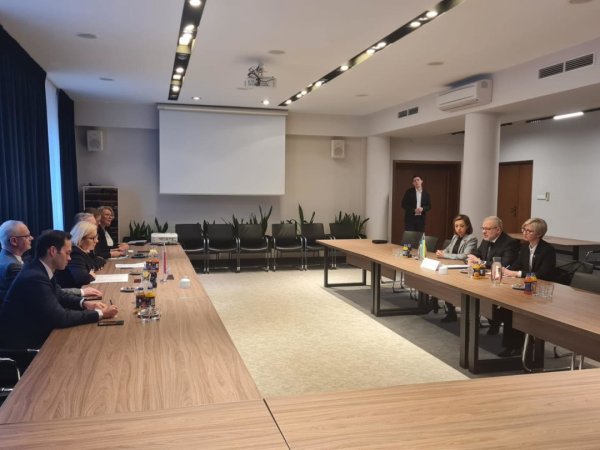 Галущенко обговорив з міністеркою клімату Польщі допомогу у проходженні зими Галущенко обговорив з міністеркою клімату Польщі допомогу у проходженні зими