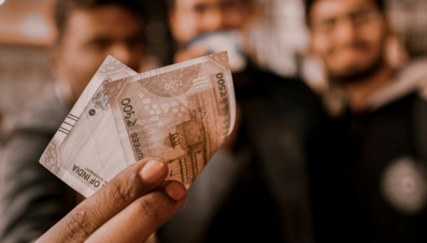 Індія хоче торгувати з Росією у рупіях Індія хоче торгувати з Росією у рупіях