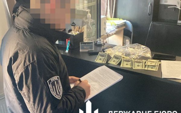 В Одесі затримали правоохоронця, який переправляв військовозобов'язаних за кордон
В Одесі затримали правоохоронця, який переправляв військовозобов'язаних за кордон