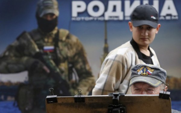 Нацспротив: строковиків з ТОТ агітують укладати контракти з російською армією
Нацспротив: строковиків з ТОТ агітують укладати контракти з російською армією