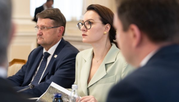 Свириденко закликає Міжнародний трастовий фонд фінансувати закупівлю української техніки для розмінування Свириденко закликає Міжнародний трастовий фонд фінансувати закупівлю української техніки для розмінування