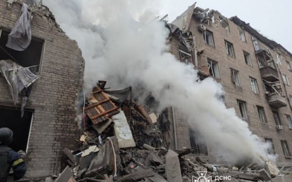 Головне за ніч та ранок вівторка, 12 листопада: загибла родина у Кривому Розі, 23 знищені ворожі танки, День жалоби в Миколаєві
Головне за ніч та ранок вівторка, 12 листопада: загибла родина у Кривому Розі, 23 знищені ворожі танки, День жалоби в Миколаєві