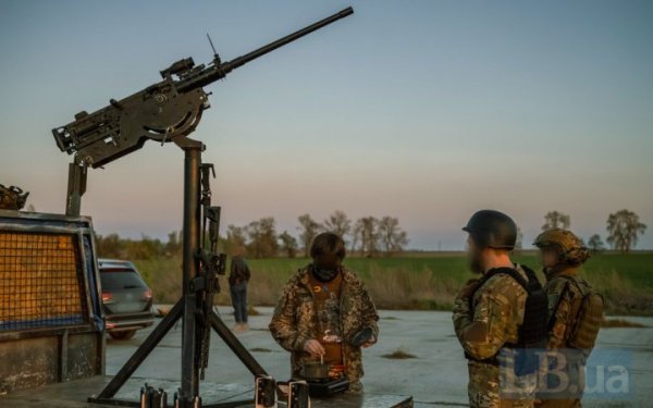 Оборонці збили 48 ворожих БпЛА та дві керовані авіаракети
Оборонці збили 48 ворожих БпЛА та дві керовані авіаракети