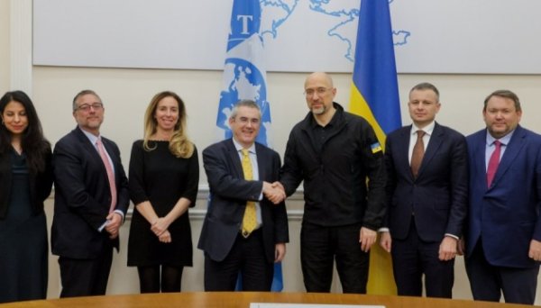 Україна розраховує наприкінці грудня отримати $1,1 мільярда від МВФ - Шмигаль Україна розраховує наприкінці грудня отримати $1,1 мільярда від МВФ - Шмигаль