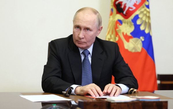 "Контроль эскалации". Развяжут ли руки Украине "инсайды" о разрешении на удары по РФ
"Контроль эскалации". Развяжут ли руки Украине "инсайды" о разрешении на удары по РФ