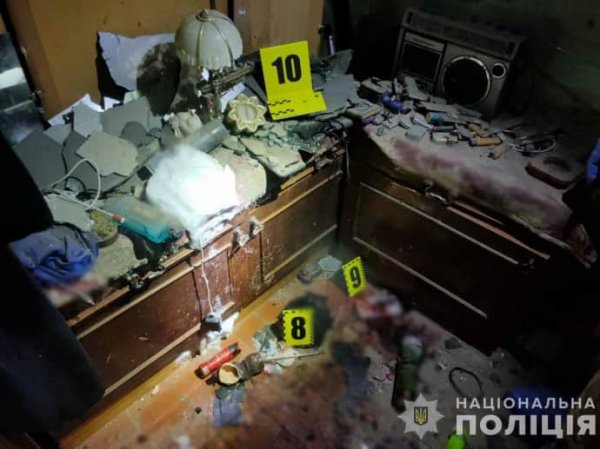 От взрыва гранаты погибли три человека на Закарпатье От взрыва гранаты погибли три человека на Закарпатье