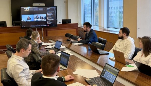Україна розпочала пре-скринінг законодавства у сфері автомобільного транспорту Україна розпочала пре-скринінг законодавства у сфері автомобільного транспорту