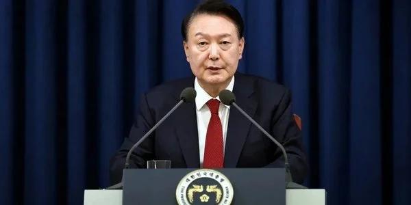 Южная Корея принимает меры по стабилизации рынков на фоне импичмента президенту
Южная Корея принимает меры по стабилизации рынков на фоне импичмента президенту
